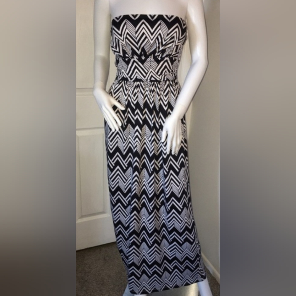 BeBop Black and White Strapless Maxi Dress
